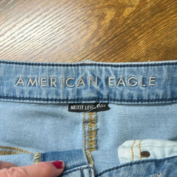 American Eagle Athletic Jeans Mens 33 x 32 Light Wash Next Level Flex Stretch - Picture 8 of 12